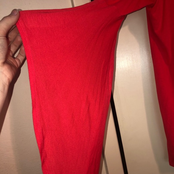 BOSTON PROPER coral cold shoulder, cross detail - Picture 3 of 6